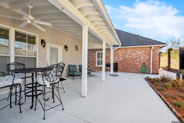 2237 Dove Hollow Dr, Baton Rouge, LA 70809
