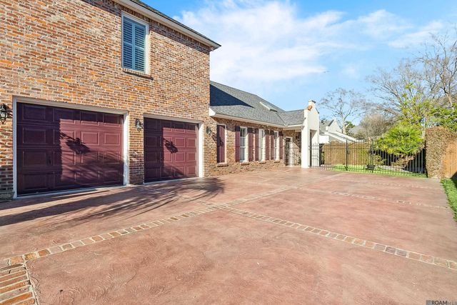 2237 Dove Hollow Dr, Baton Rouge, LA 70809