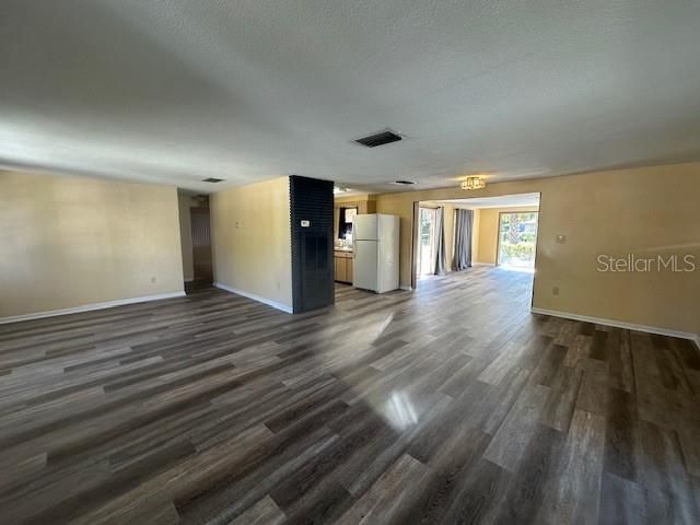 803 TANGERINE STREET, Tavares, FL 32778