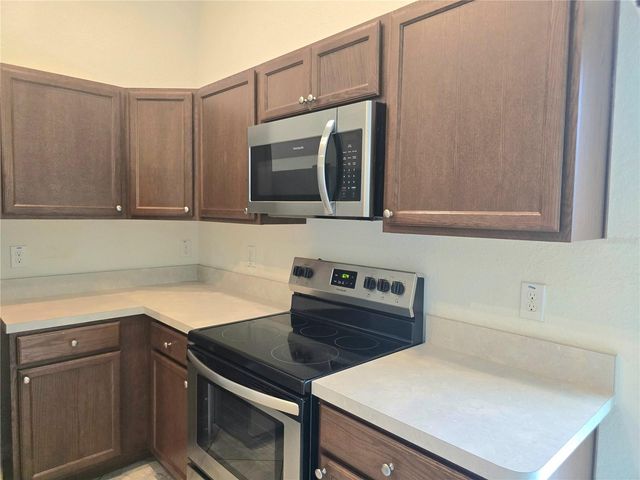 326 DINNER LAKE COURT, Lake Wales, FL 33859