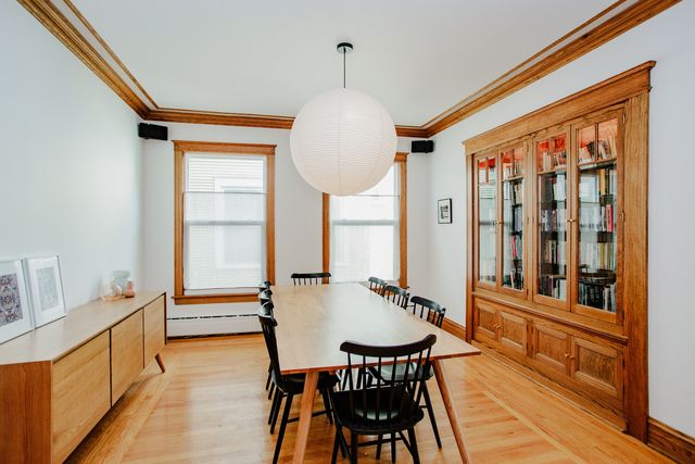 108 Wesley Avenue, Oak Park, IL 60302