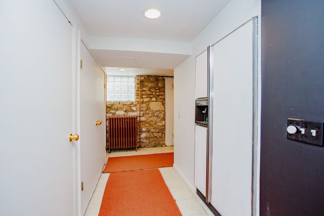 108 Wesley Avenue, Oak Park, IL 60302