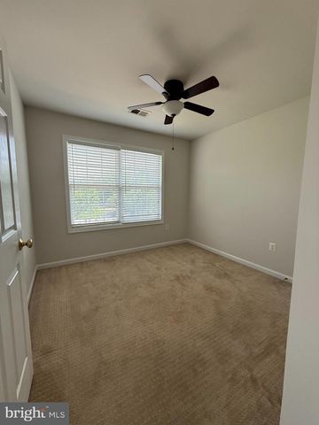 19 MASTERS DR, Stafford, VA 22554