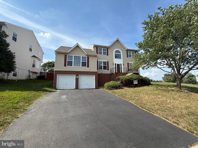 19 MASTERS DR, Stafford, VA 22554