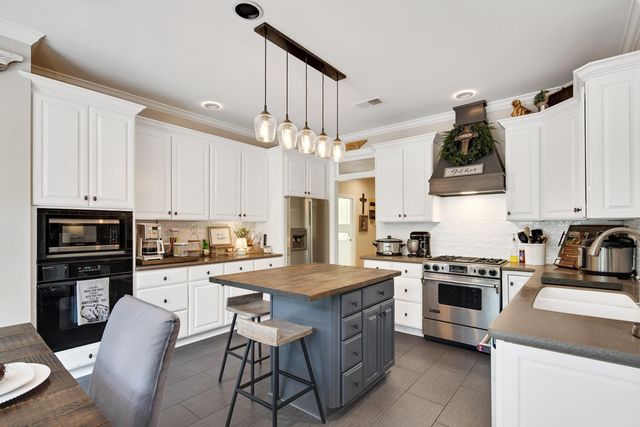 6153 KIMBERLY ELISE DR, Bartlett, TN 38135