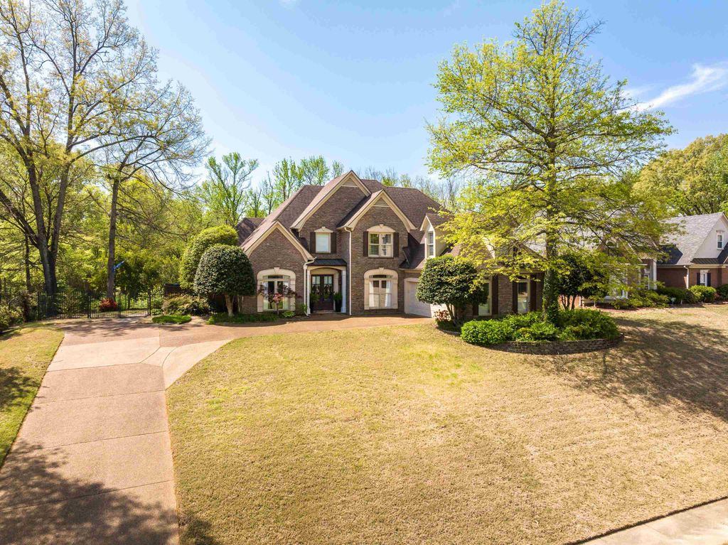 6153 KIMBERLY ELISE DR, Bartlett, TN 38135