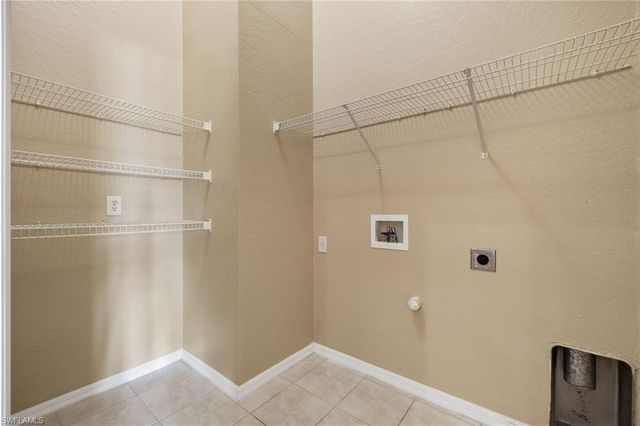 516 SW 27th ST, Cape Coral, FL 33914