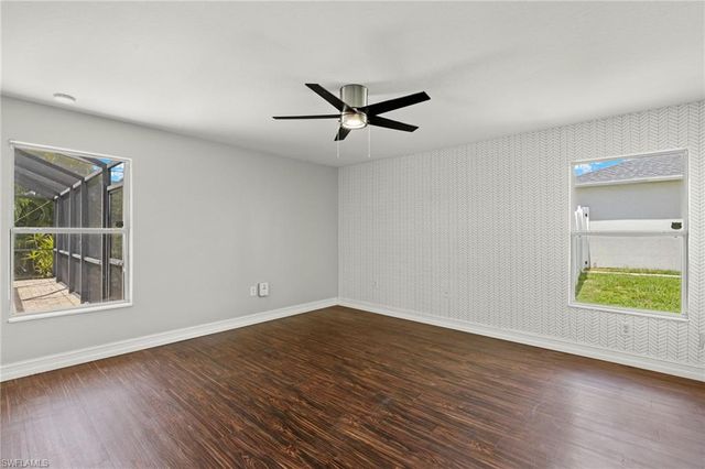 516 SW 27th ST, Cape Coral, FL 33914