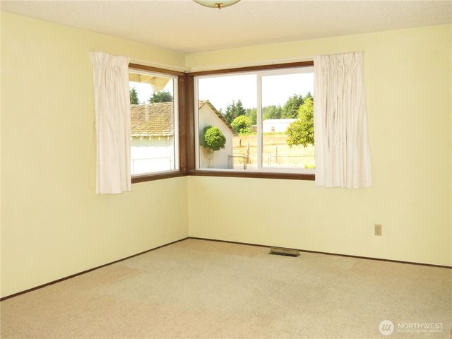 21 Wynooche Valley Road, Montesano, WA 98563