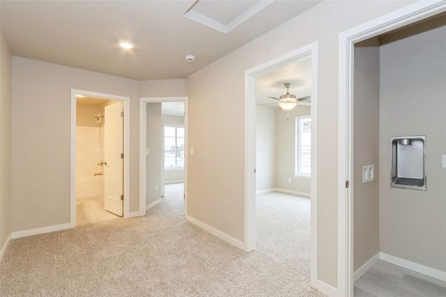 7027 Harlan Eddy Drive SW, Cedar Rapids, IA 52404