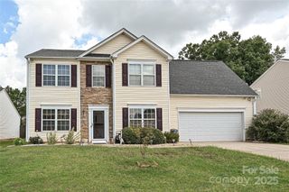 12015 Chantress Lane, Charlotte, NC 28215