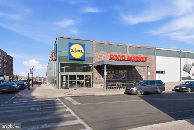 2814 28TH ST SE, Washington, DC 20020