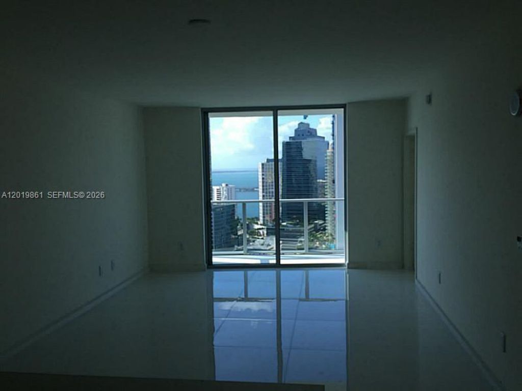 1100 S MIAMI AV 3302, Miami, FL 33130
