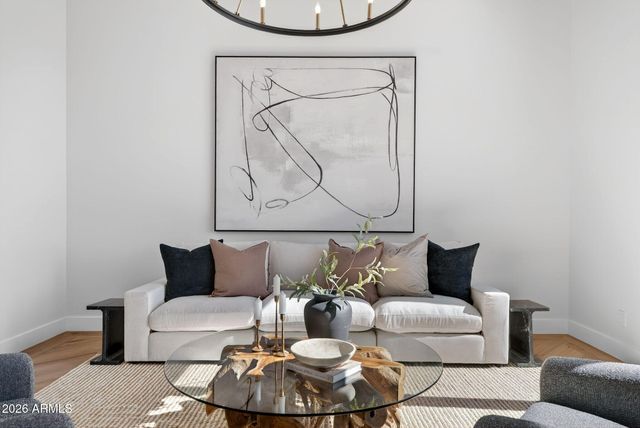 9892 E Charter Oak Road, Scottsdale, AZ 85260