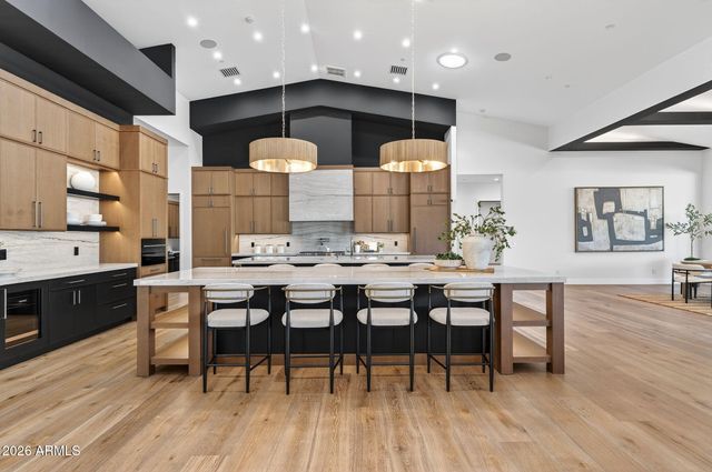 9892 E Charter Oak Road, Scottsdale, AZ 85260