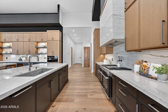 9892 E Charter Oak Road, Scottsdale, AZ 85260