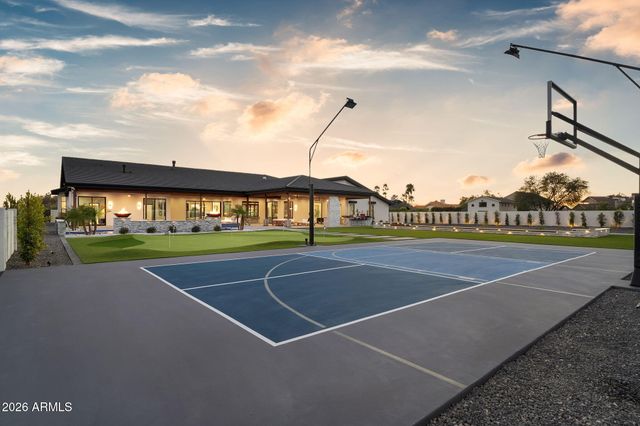 9892 E Charter Oak Road, Scottsdale, AZ 85260