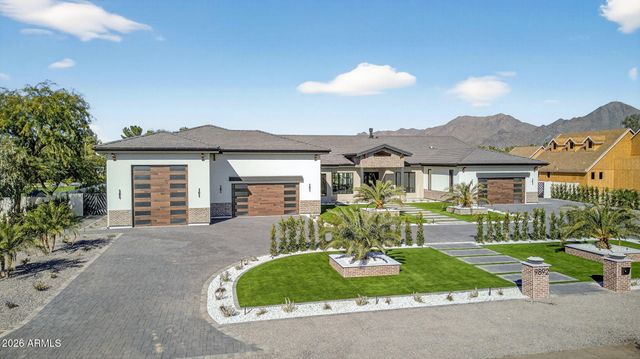 9892 E Charter Oak Road, Scottsdale, AZ 85260