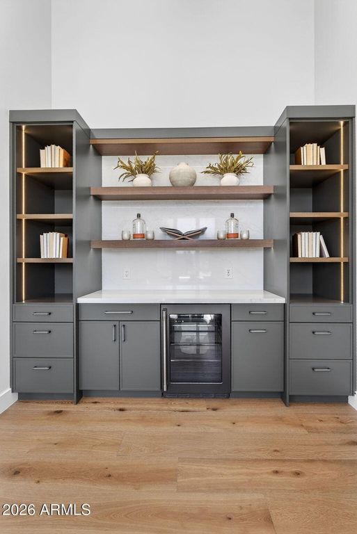 Image 27 of property listing at 9892 E CHARTER OAK Road, Scottsdale, AZ 85260