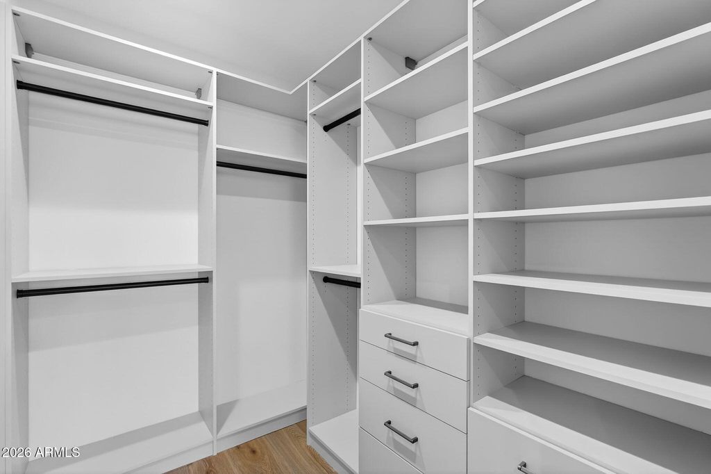 Image 56 of property listing at 9892 E CHARTER OAK Road, Scottsdale, AZ 85260