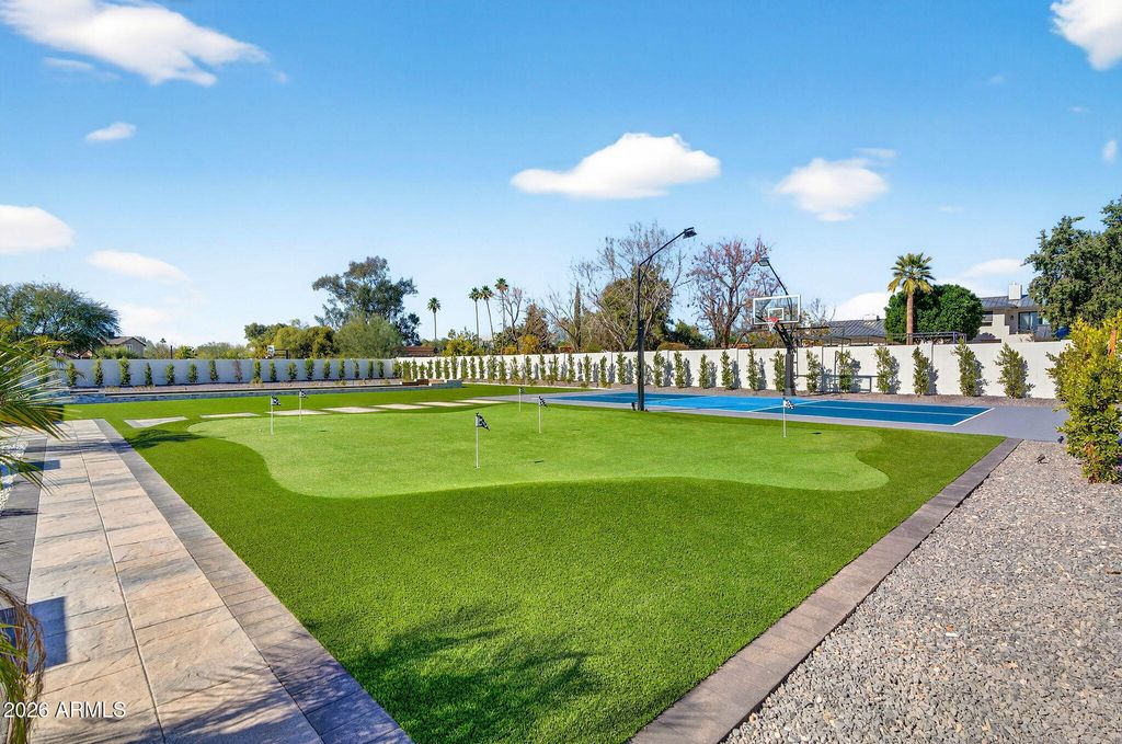 Image 86 of property listing at 9892 E CHARTER OAK Road, Scottsdale, AZ 85260