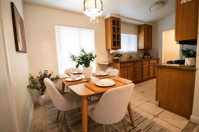 209 Ridge Dr, Lodi, CA 95240