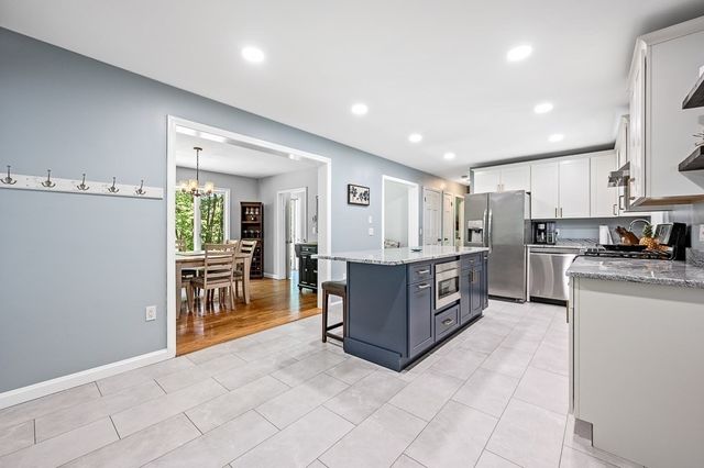 473 W Sturbridge Rd, East Brookfield, MA 01515