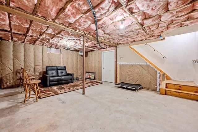 473 W Sturbridge Rd, East Brookfield, MA 01515