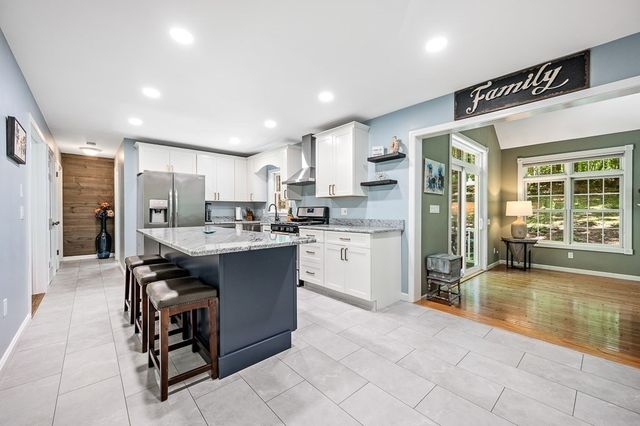 473 W Sturbridge Rd, East Brookfield, MA 01515