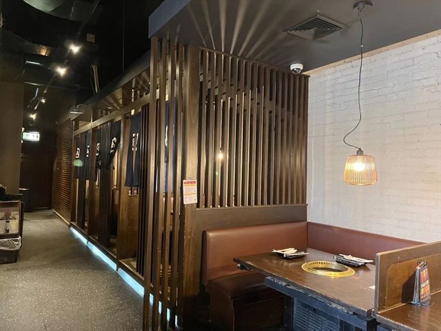 1002 Beacon St, Brookline, MA 02446