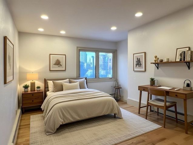 1002 Beacon St, Brookline, MA 02446