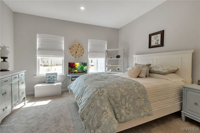 195 Stonebridge Road, Grand Island, NY 14072