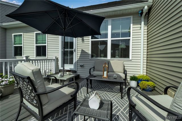 195 Stonebridge Road, Grand Island, NY 14072