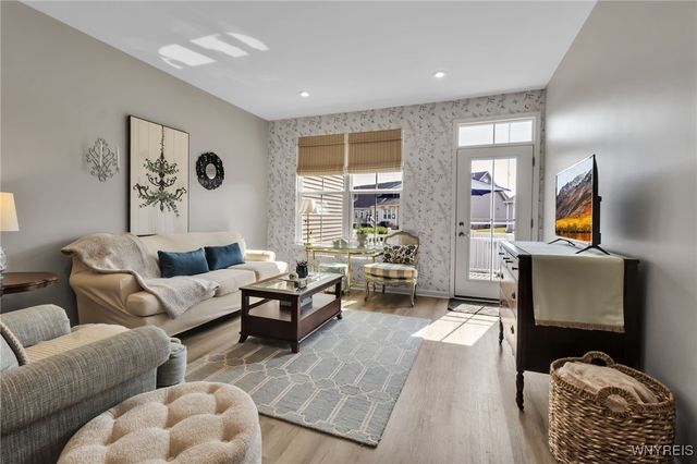 195 Stonebridge Road, Grand Island, NY 14072