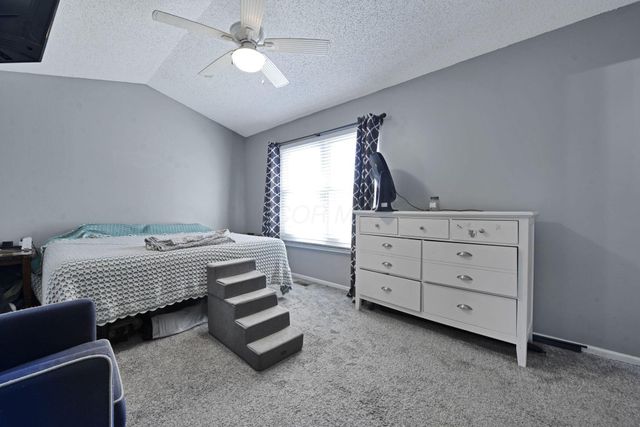 4661 Brownstone Drive, Hilliard, OH 43026