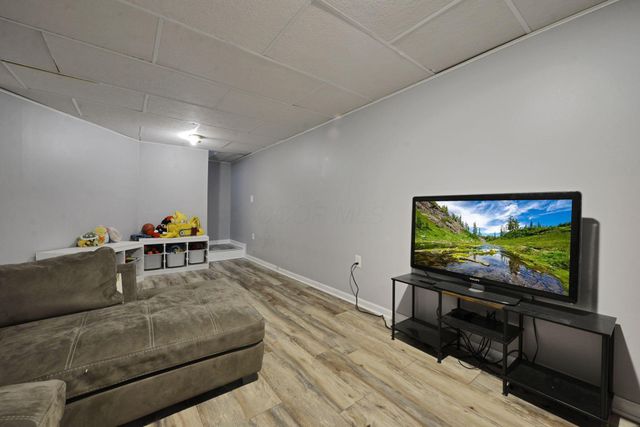 4661 Brownstone Drive, Hilliard, OH 43026