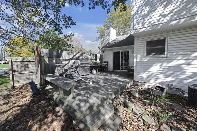 4661 Brownstone Drive, Hilliard, OH 43026