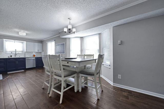 4661 Brownstone Drive, Hilliard, OH 43026