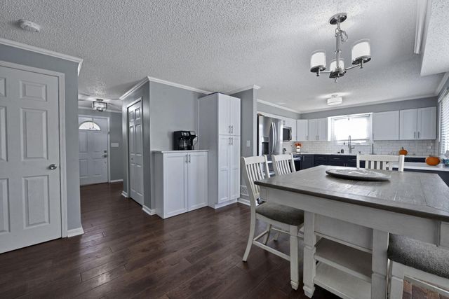 4661 Brownstone Drive, Hilliard, OH 43026