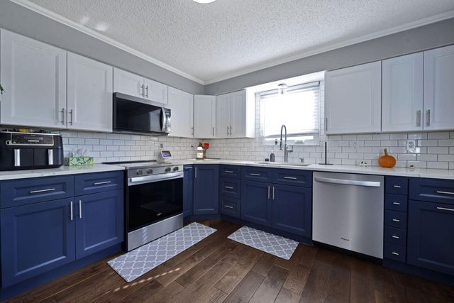 4661 Brownstone Drive, Hilliard, OH 43026