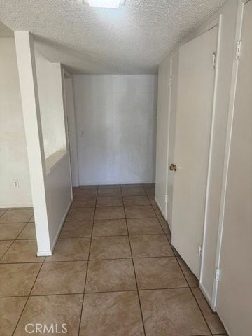 3205 Celeste, Riverside, CA 92507