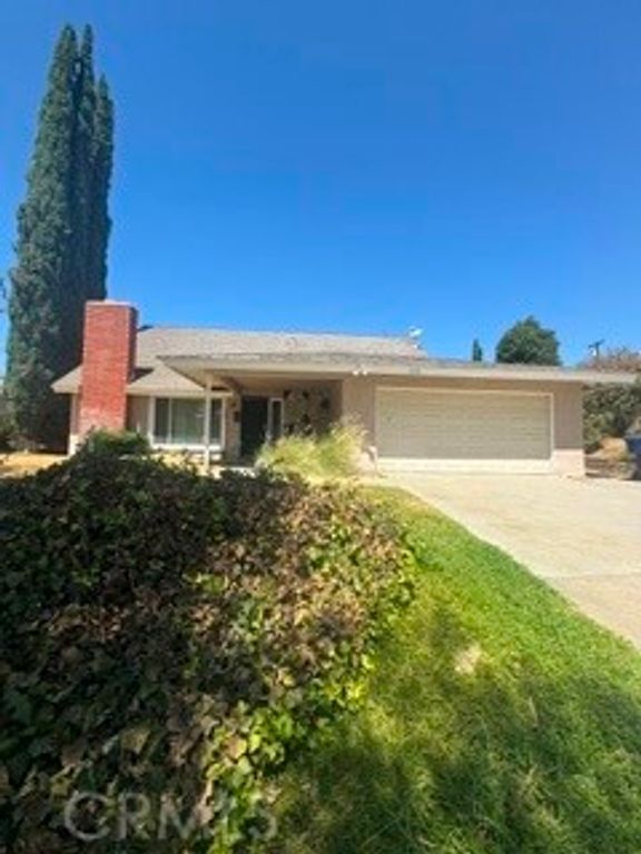 3205 Celeste, Riverside, CA 92507