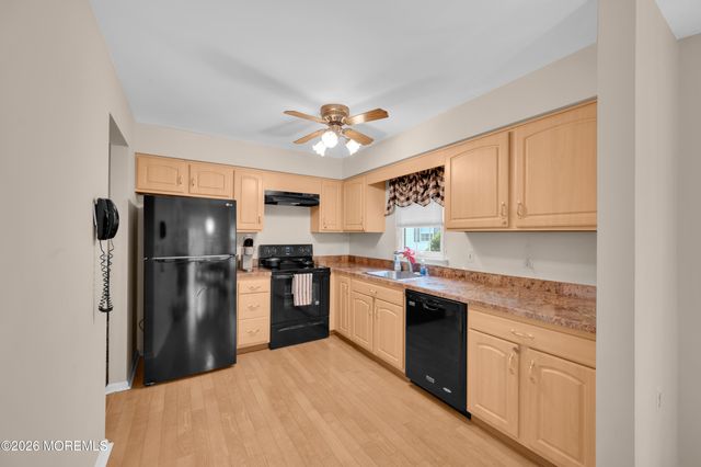 67 Greenbriar Boulevard 67, Brick, NJ 08724