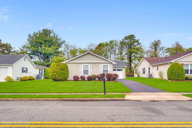 67 Greenbriar Boulevard 67, Brick, NJ 08724