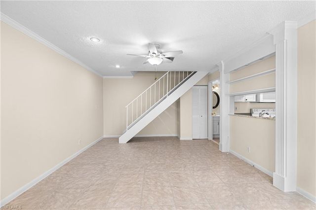 5837 Queen Elizabeth WAY 3, Fort Myers, FL 33907