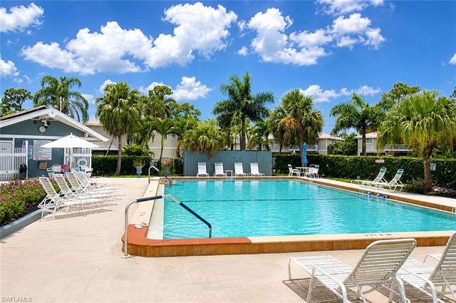 5837 Queen Elizabeth WAY 3, Fort Myers, FL 33907