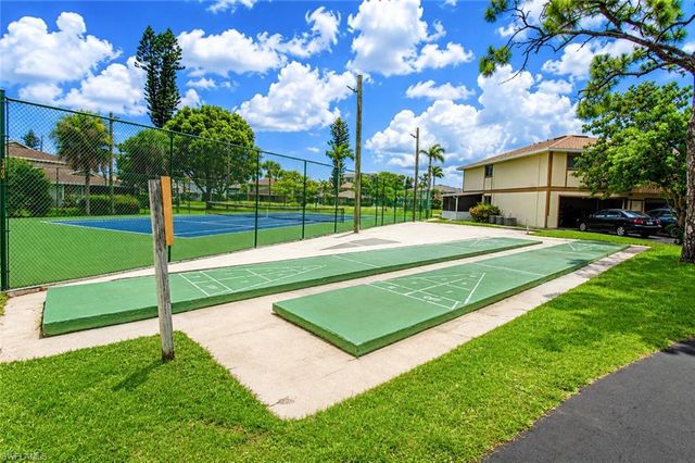 5837 Queen Elizabeth WAY 3, Fort Myers, FL 33907