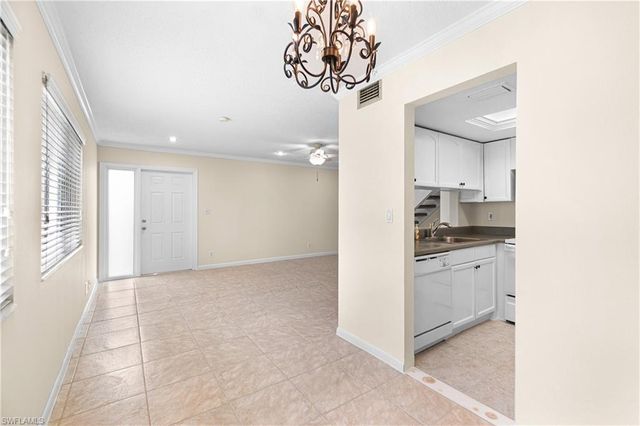5837 Queen Elizabeth WAY 3, Fort Myers, FL 33907