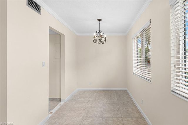 5837 Queen Elizabeth WAY 3, Fort Myers, FL 33907