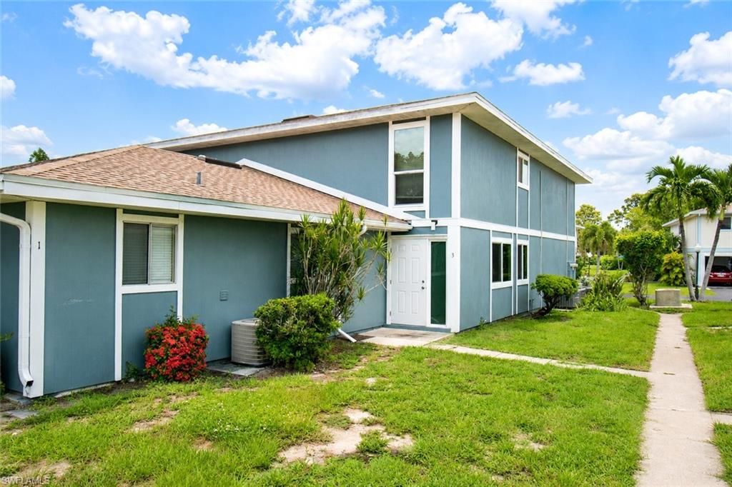 5837 Queen Elizabeth WAY 3, FORT MYERS, FL 33907 — photo 4
